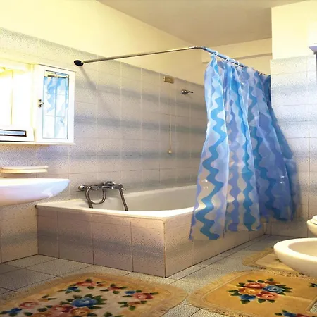 Near Majella Park & Apartament