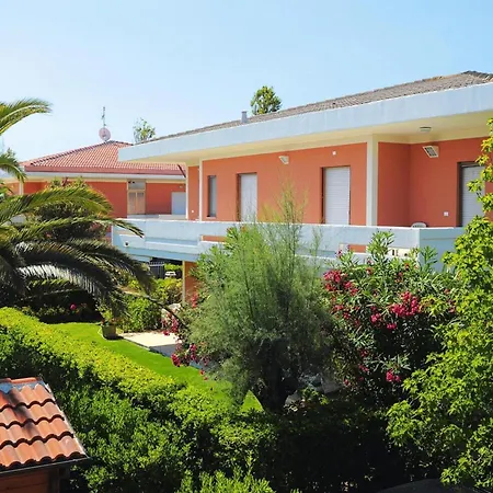 Apartament Near Majella Park & *